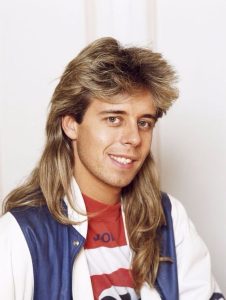 mullet hairstyle in 70s and 80s